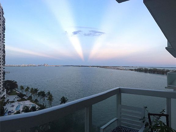 5th image of 2451 Brickell Ave APT 21E
