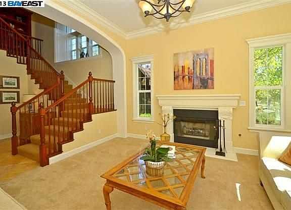 4th image of 5731 Dakin Ct