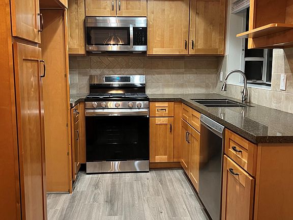 New stainless steel appliances!