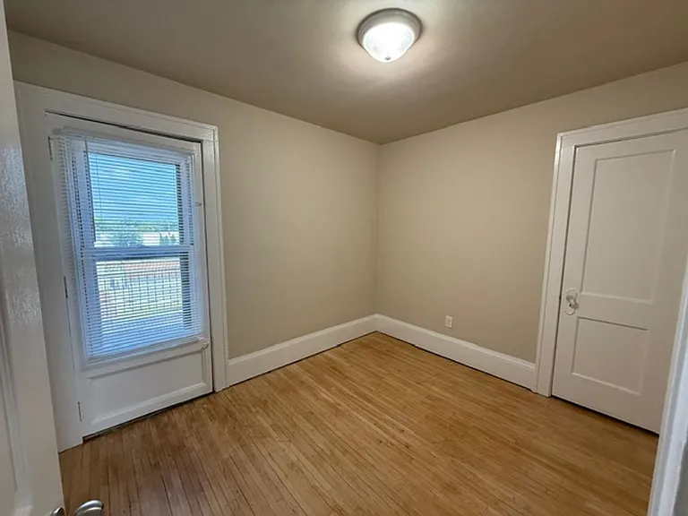 8820 W Rogers St — Photo 6