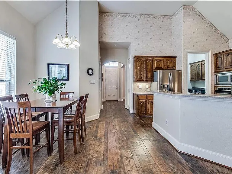 1026 Pedernales Trl — Photo 7