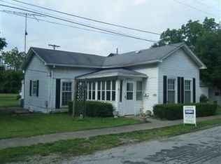 93 W Maple St, Bellbrook, OH 45305