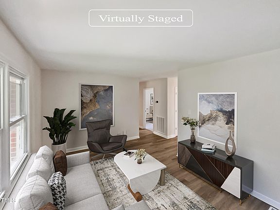 2nd image of 3624 Four Seasons Dr