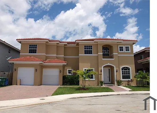 4 bed, 3186 sqft, $4,500 — Photo 2