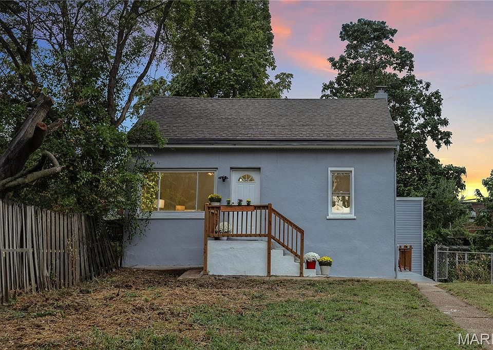1st image of 3428 Indiana Ave