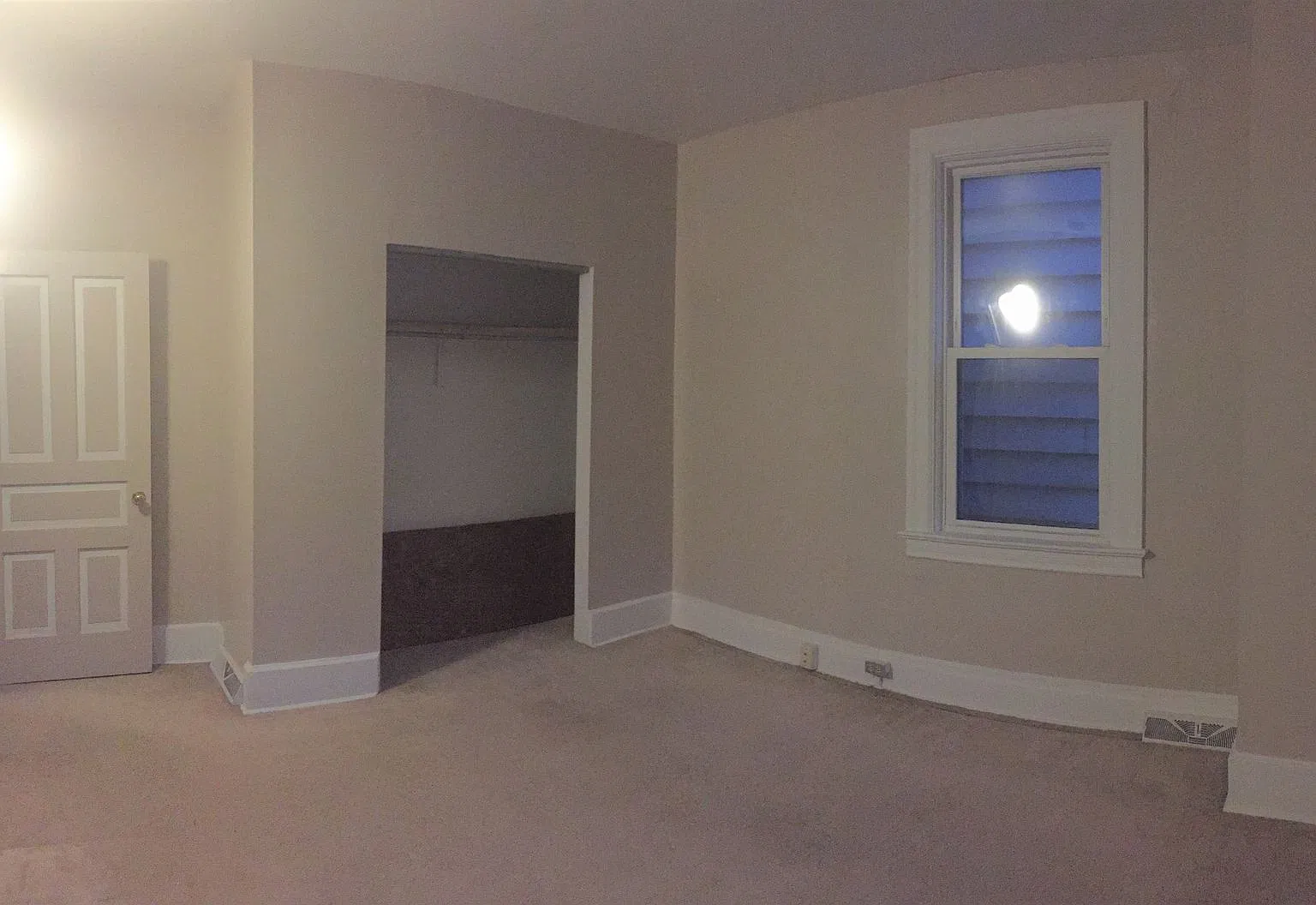 Spacious 3 Bedroom House in Millvale — Photo 4