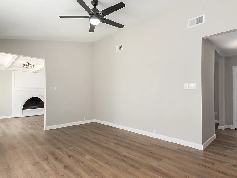 7525 W Lake Erie Dr — Photo 6