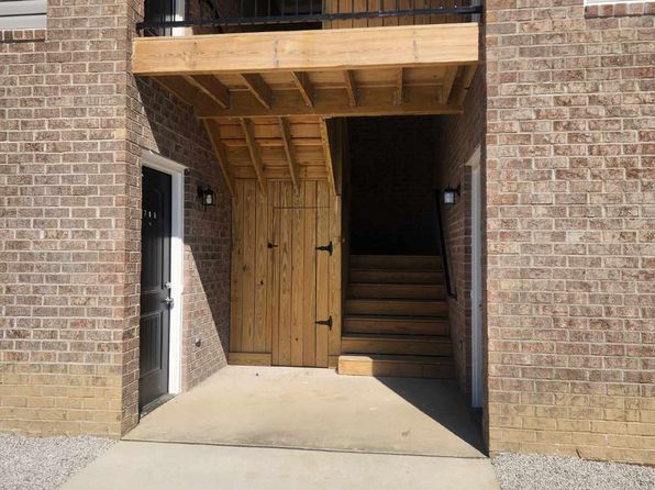 701 Lake Harriette Dr #723