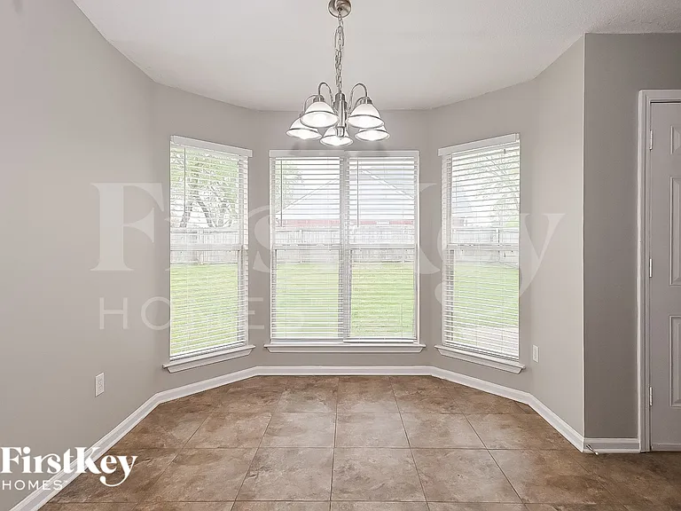 9181 Triple Crown Loop E — Photo 6