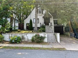 76 Buckingham Rd, Yonkers, NY 10701