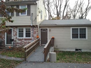 90 Kendall St, Walpole, MA 02081