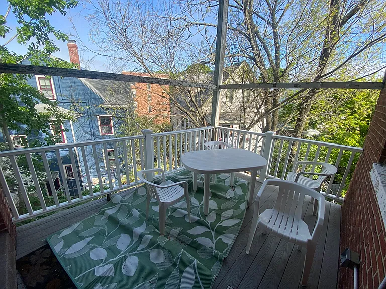 25 Fairfield St #6 — Photo 22