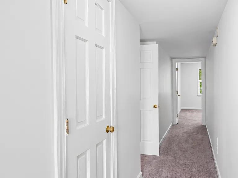 344 D Hanover Arms Ct #D — Photo 20