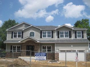 173 Commonwealth Ave, Massapequa, NY 11758