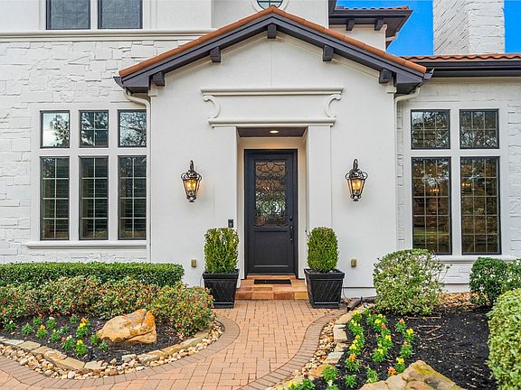 5th image of 83 Lakeside Grn