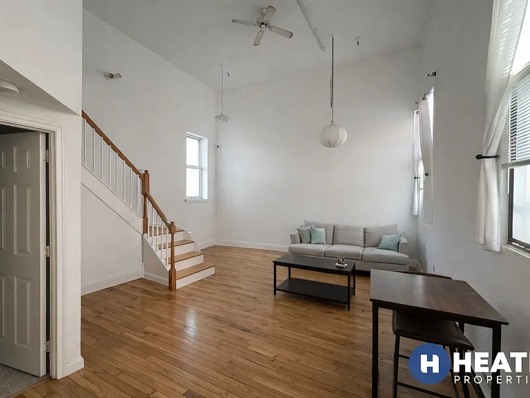168 Northampton St #1 — Photo 1