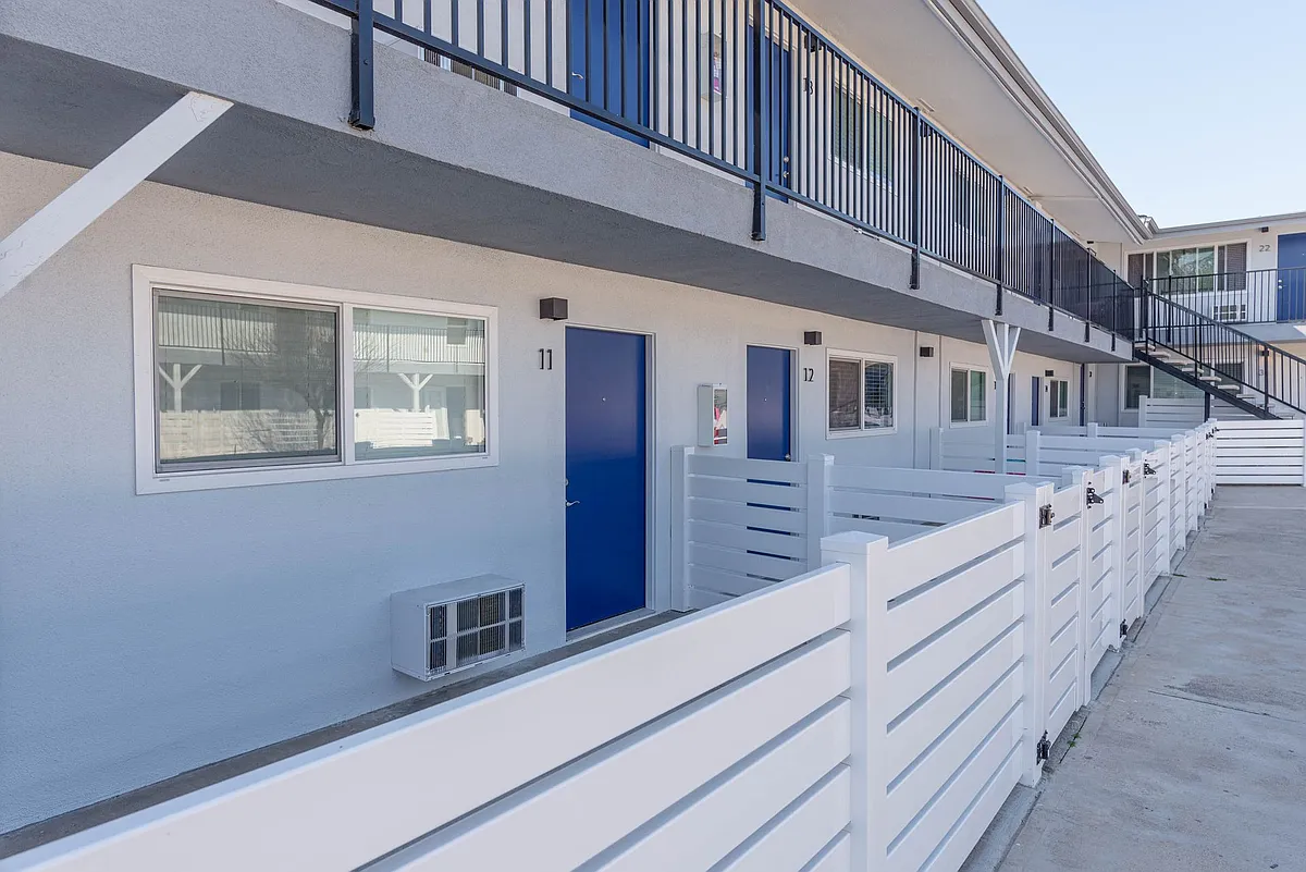 Building Photo - Tyler Arms Apartments - Riverside, CA