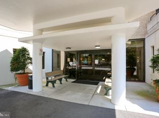 15107 Interlachen Dr #2815, Silver Spring, MD 20906