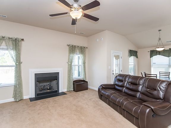 2nd image of 2086 Argentum Ave
