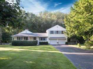 7 Amante Dr, Easton, CT 06612
