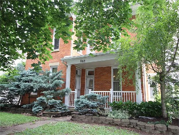 510 E Water St photo 1