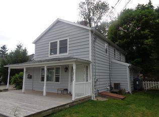 355 Weed Ave, Stamford, CT 06902