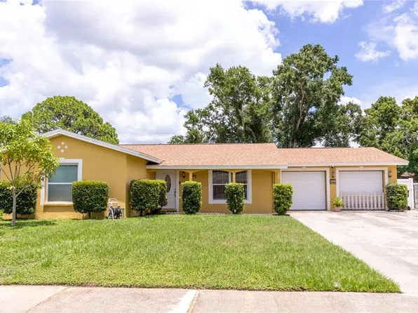 7542 Armand Cir, Tampa, FL 33634