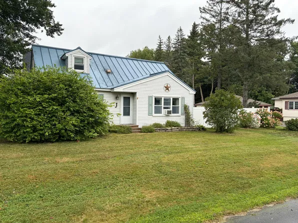 7 Lucille Street, Winslow, ME 04901