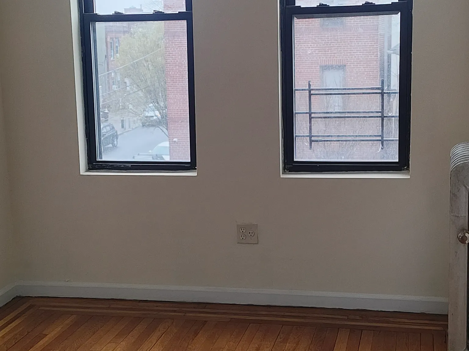 Buhre Ave, Bronx — Photo 4