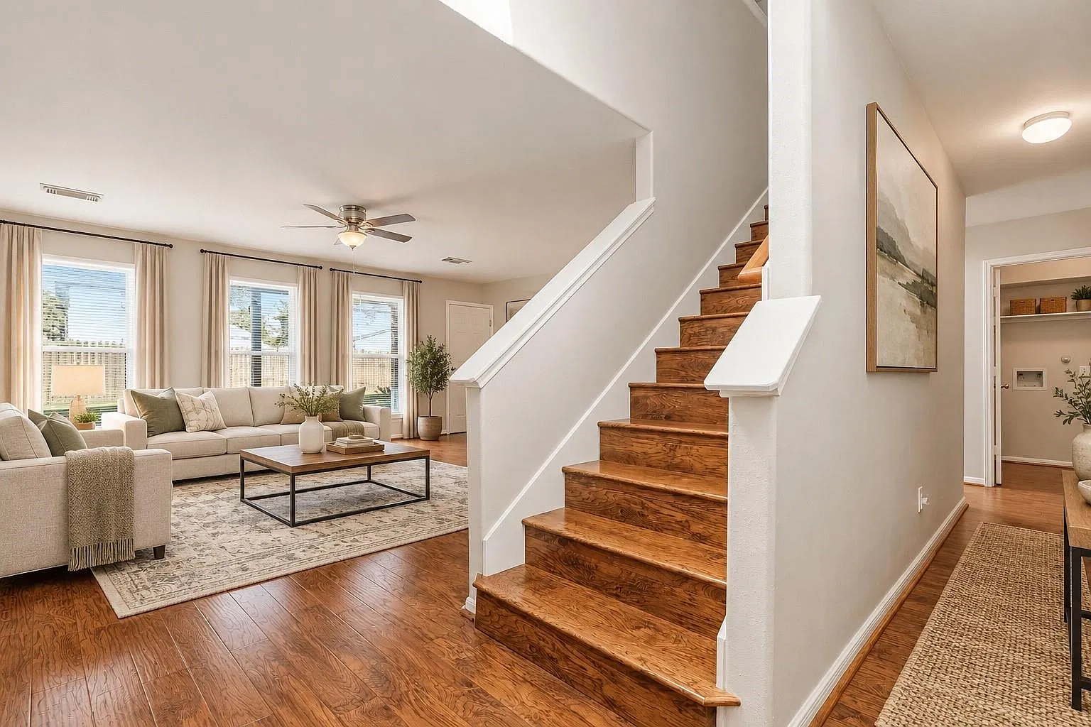 4 bed, 2.5 bath, 1996 sqft, $2,100 — Photo 4