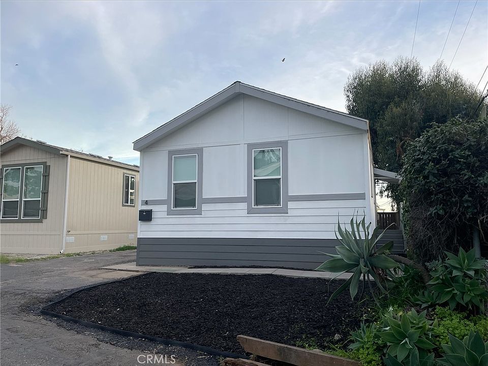1st image of 520 Pine Ave Space 4