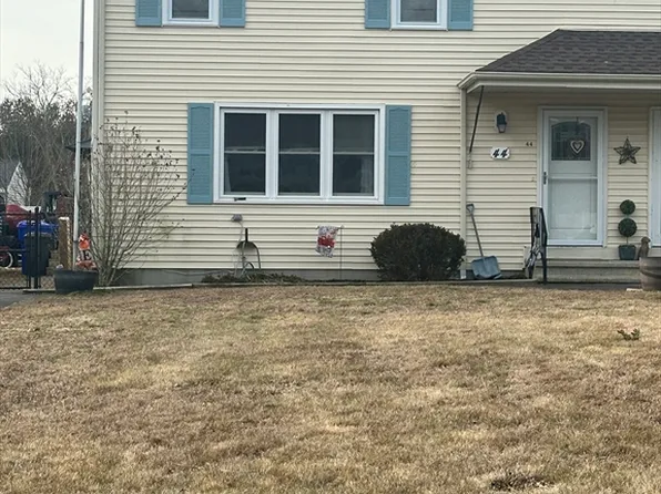 44 Baylies Rd #44, Taunton, MA 02780