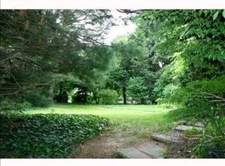 10 Glenvue Dr, Pittsburgh, PA 15237