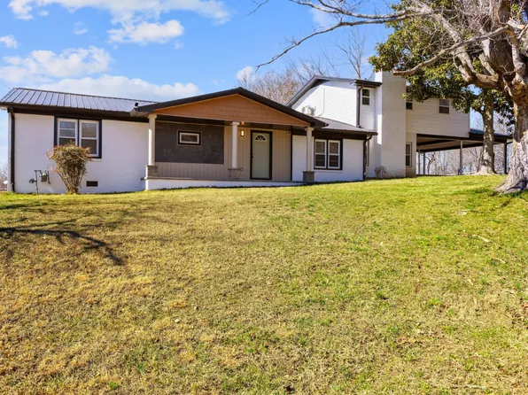 405 Fairfield Rd, Bethpage, TN 37022