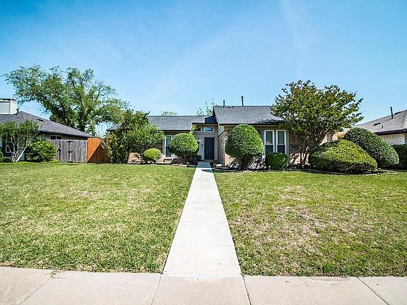 2nd image of 1115 Southwestern Dr