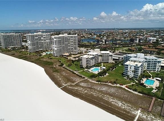 4th image of 240 Seaview Ct APT 306