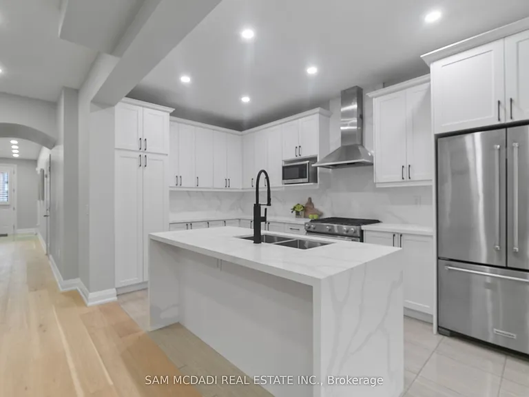573 Settlers Rd W — Photo 8