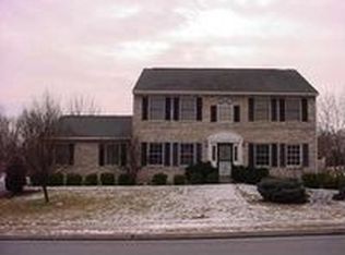 4135 Wimbledon Dr, Harrisburg, PA 17112