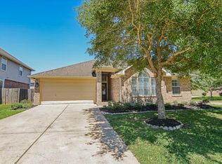 12001 Forest Sage Ln, Pearland, TX 77584