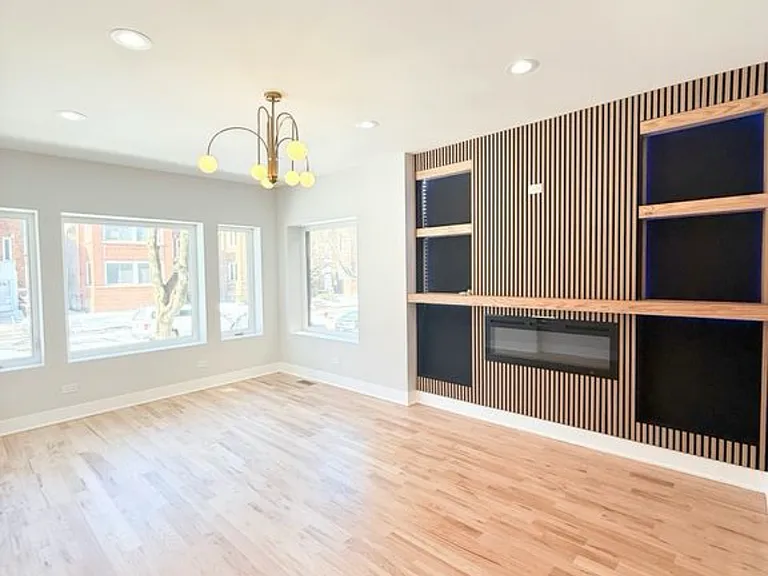 8237 S Sangamon St #2 — Photo 9