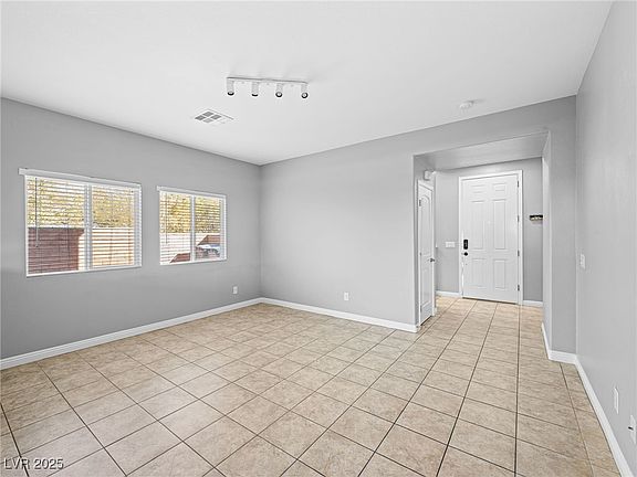 5th image of 8620 Abbey Dell Ave