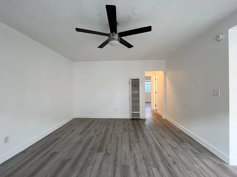 14715 Chadron Ave — Photo 14