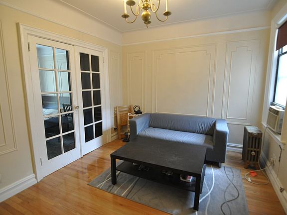 2nd image of 4610 Skillman Ave #2R
