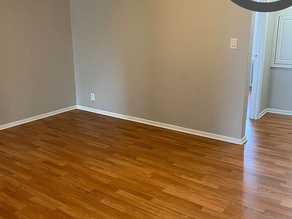 3rd image of 32-65 46th St #3