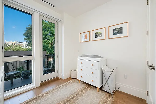 Rented by Compass | media 8