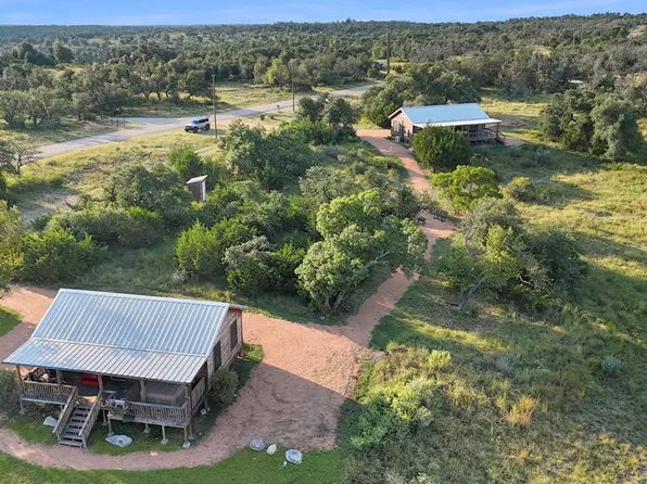 3167 Keese Rd, Fredericksburg, TX 78624