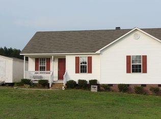 139 Critcher Farm Ln, Benson, NC 27504