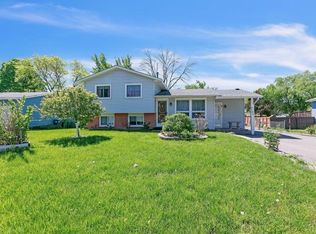 9705 99th Ave N, Maple Grove, MN 55369