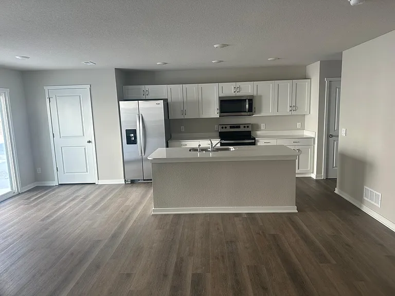 4312 Mongoose Ln — Photo 1