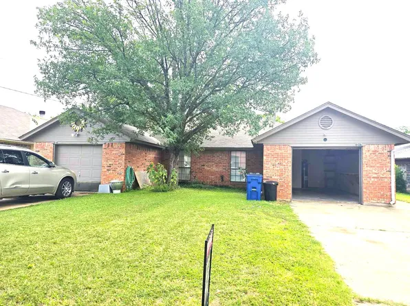 1005 Mitchell Ln, Burleson, TX 76028